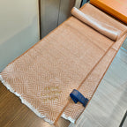 LV Exclusive Scarf 200cm Beige Cashmere 976319