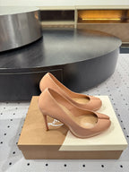 CL x Margiela 25 Pumps Beige 10cm Patent Leather 296037