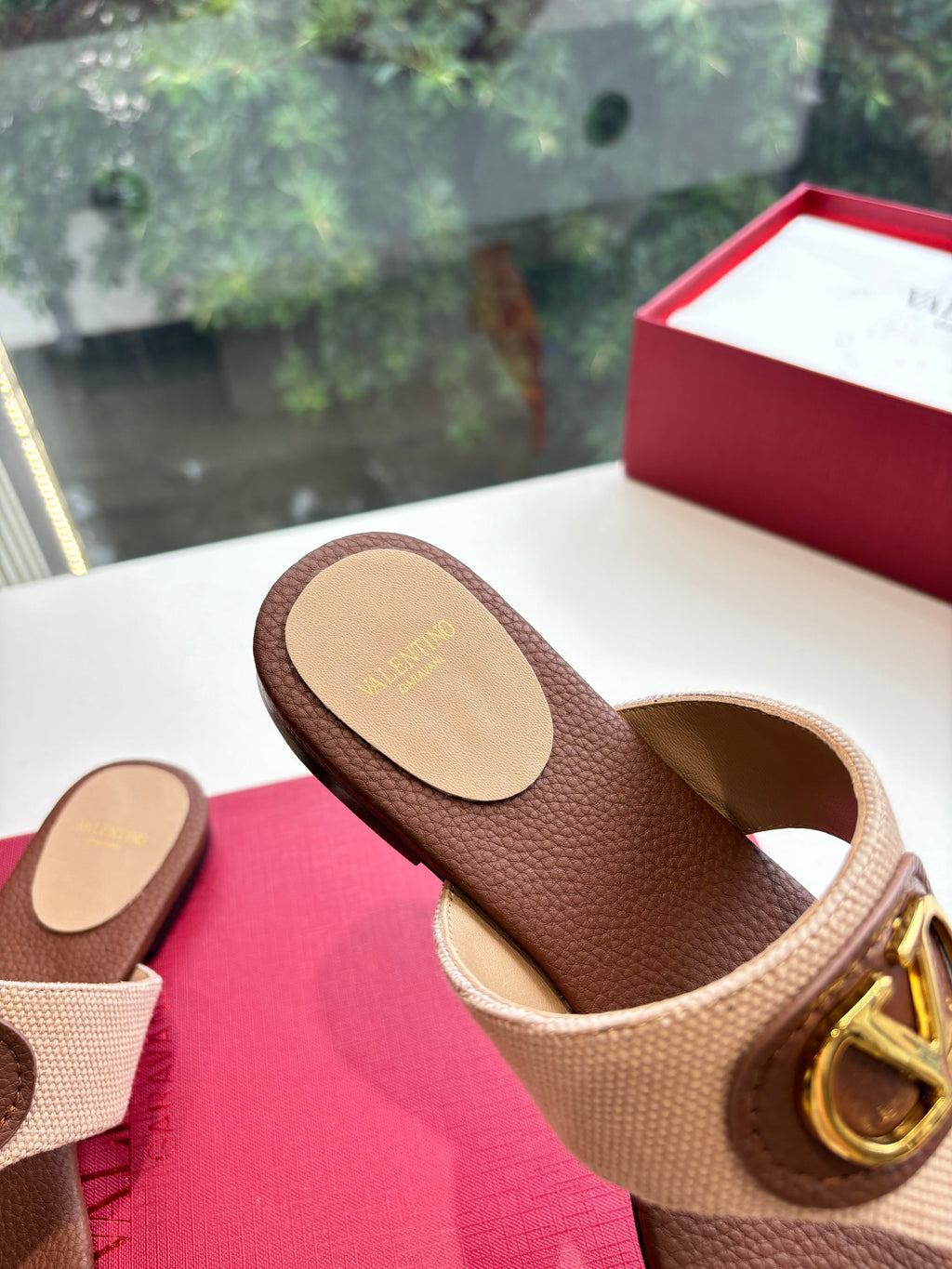 VT 25 Thong Sandals Brown Beige Sheepskin Slide
