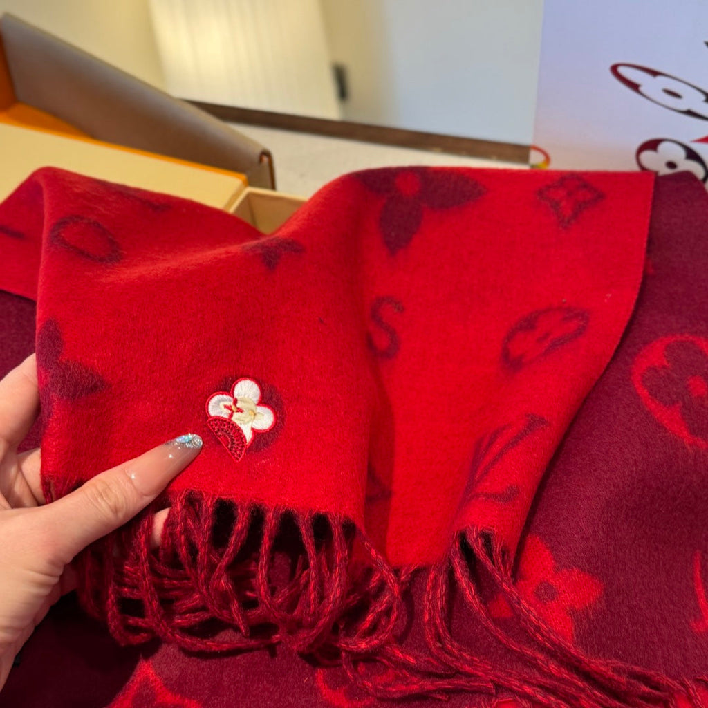 LV Reykjavik Scarf 220cm Red Cashmere 973487
