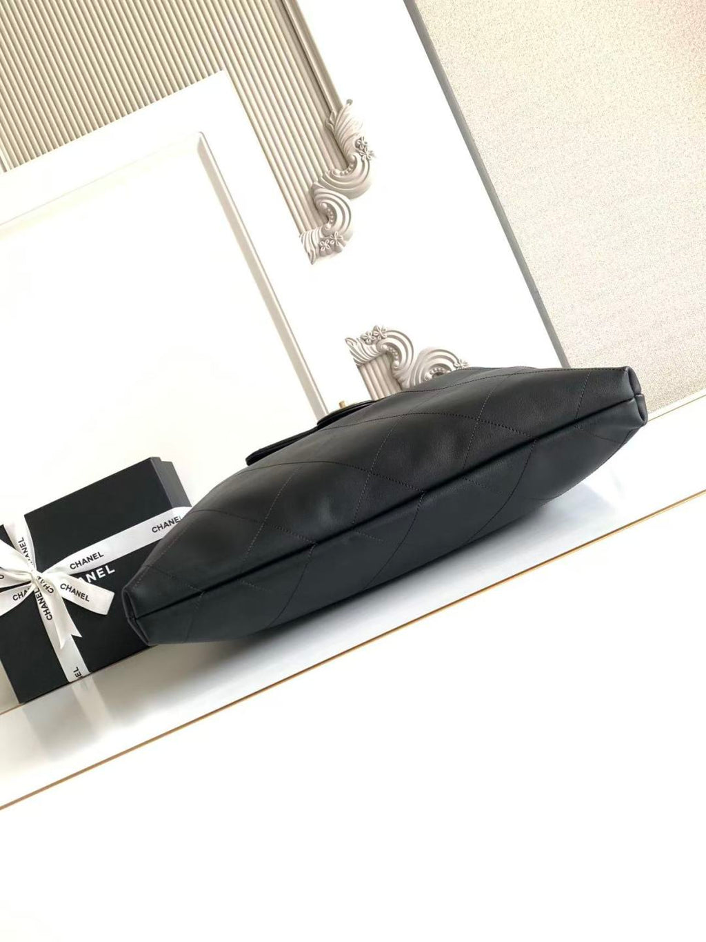 CC 2025 Bag 53cm Black Gold Calfskin 300852