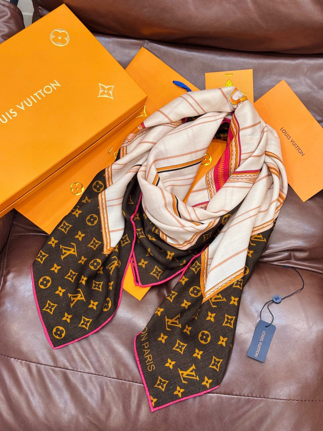 LV Double-Sided Shawl Scarf 135cm Brown Beige Cashmere 968754