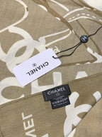CC 25 Reversible Scarf 135cm Beige White Cashmere 970902