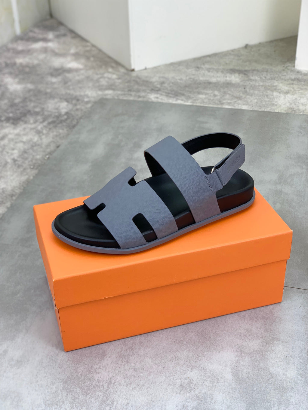 HM Men's Genius Sandals Grey Calfskin 645504