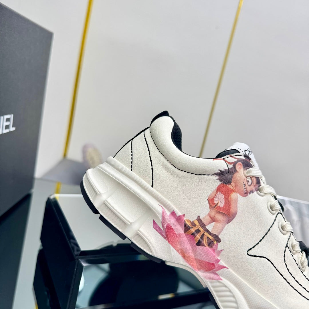 CC Sneaker White with Sticker Cowhide 238624