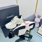 CC Sneaker White with Sticker Cowhide 238624