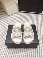 CC 26s Sandals Beige Leather Raffia 632397