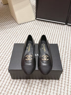 CC 26s Slip-on Flat Black Calfskin 632340