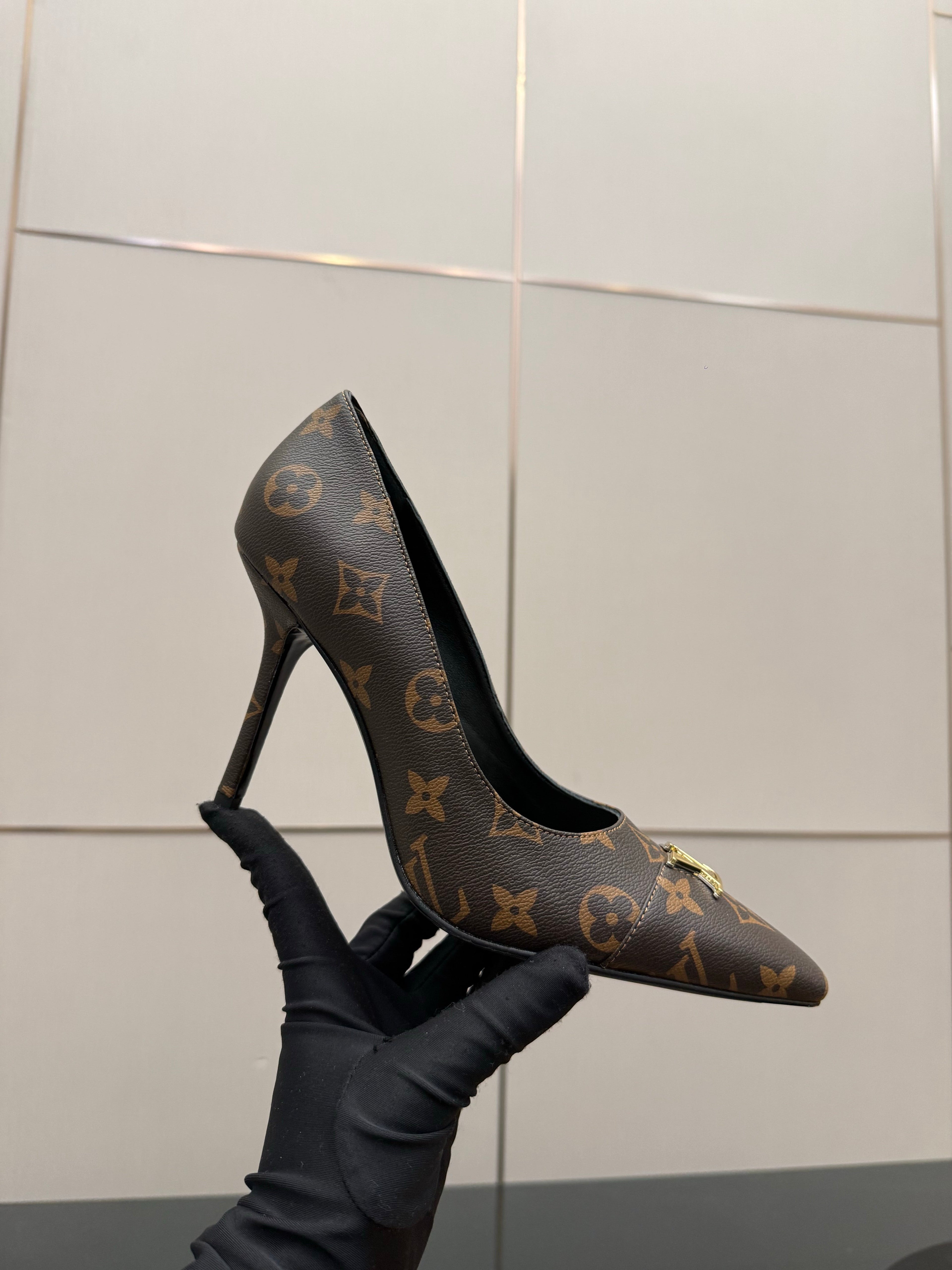 LV 26ss Heel Pump 90 Brown Monogram Calfskin 629632