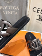 HM 26ss Pig Nose Sandals Black Taupe Metallic Cowhide 641272