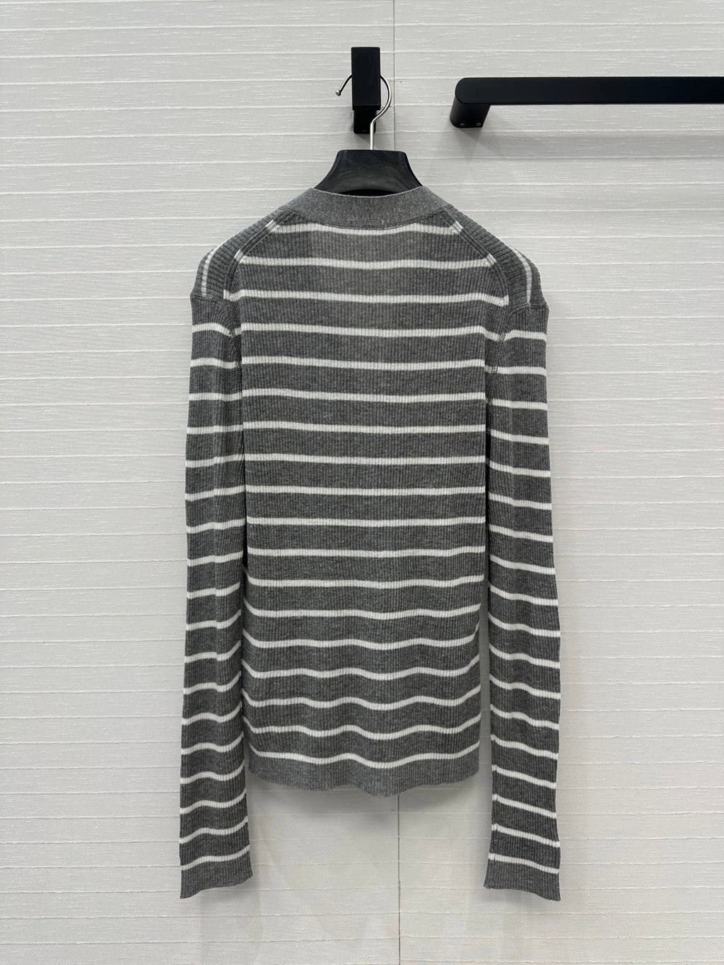 CD 25 Striped Cardigan Gray mix White Linen Cashmere