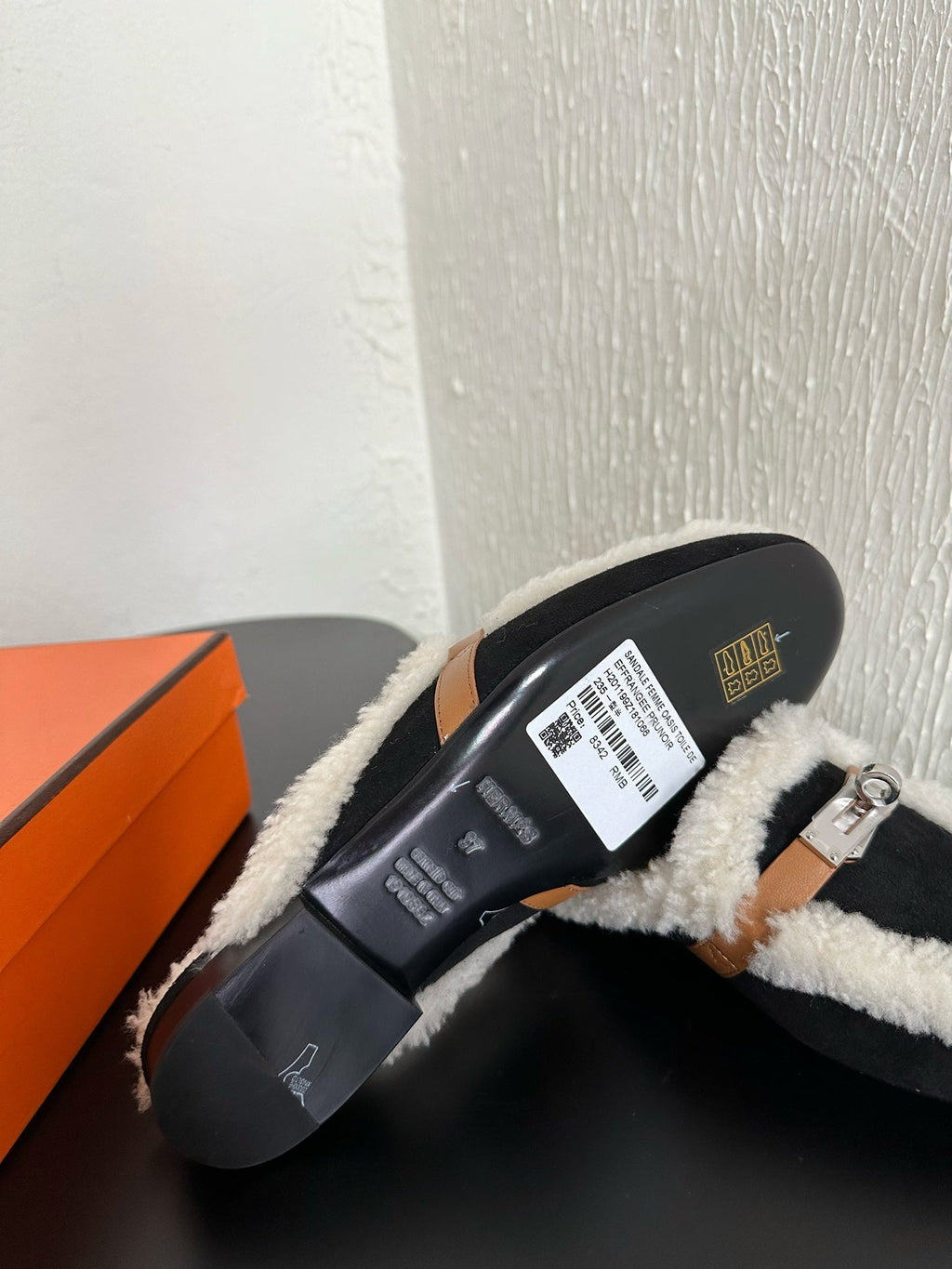 HM Oz Mule Black Mix White Suede Lined With Wool Fleece 961091