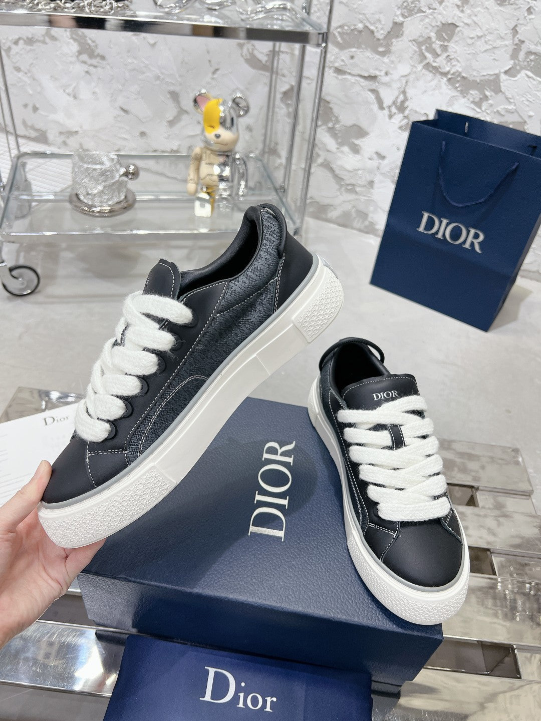 CD B33 Sneaker 30mm In Black Calfskin 100662