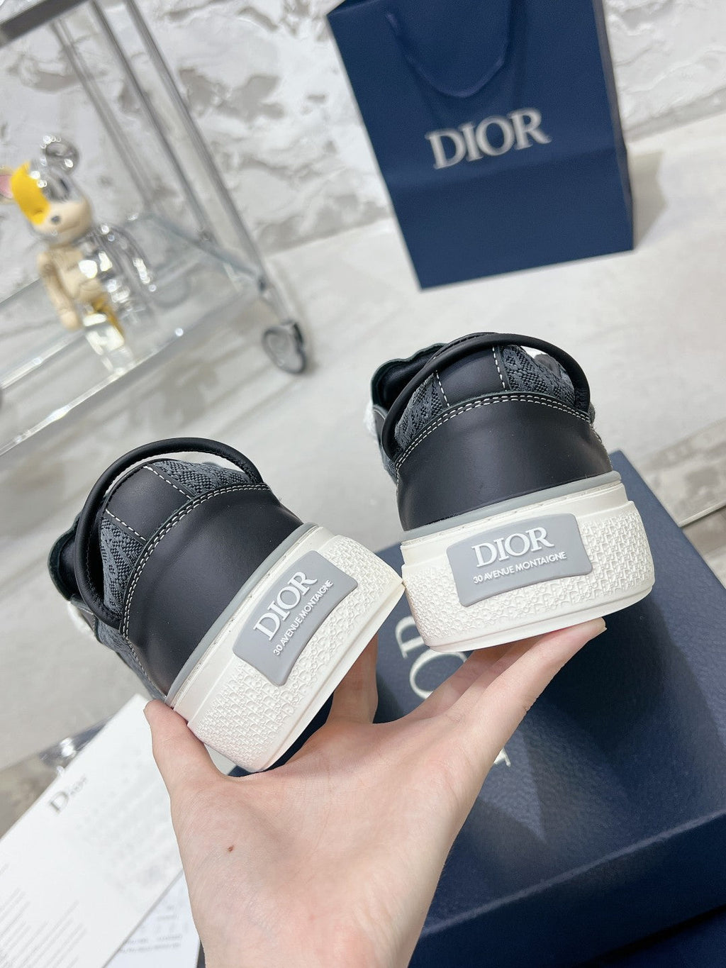 CD B33 Sneaker 30mm In Black Calfskin 100662