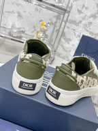 CD B33 Sneaker 30mm In Moss Green Calfskin  100664
