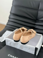 CC BALLET FLATS IN SEPIA BEIGE LAMBSKIN WITH GOLD HARDWARE