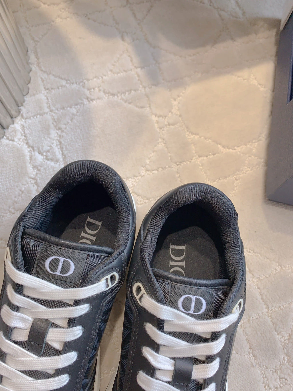 CD B27 Low-Top Sneaker Black Calfskin Diamond Print
