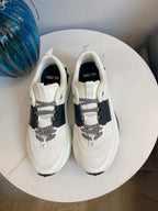 VT 25S Sneakers White Black Mesh TPU 563473