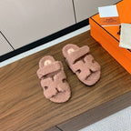 HM Chypre Sandal In Light Pink Lamb Wool  984184
