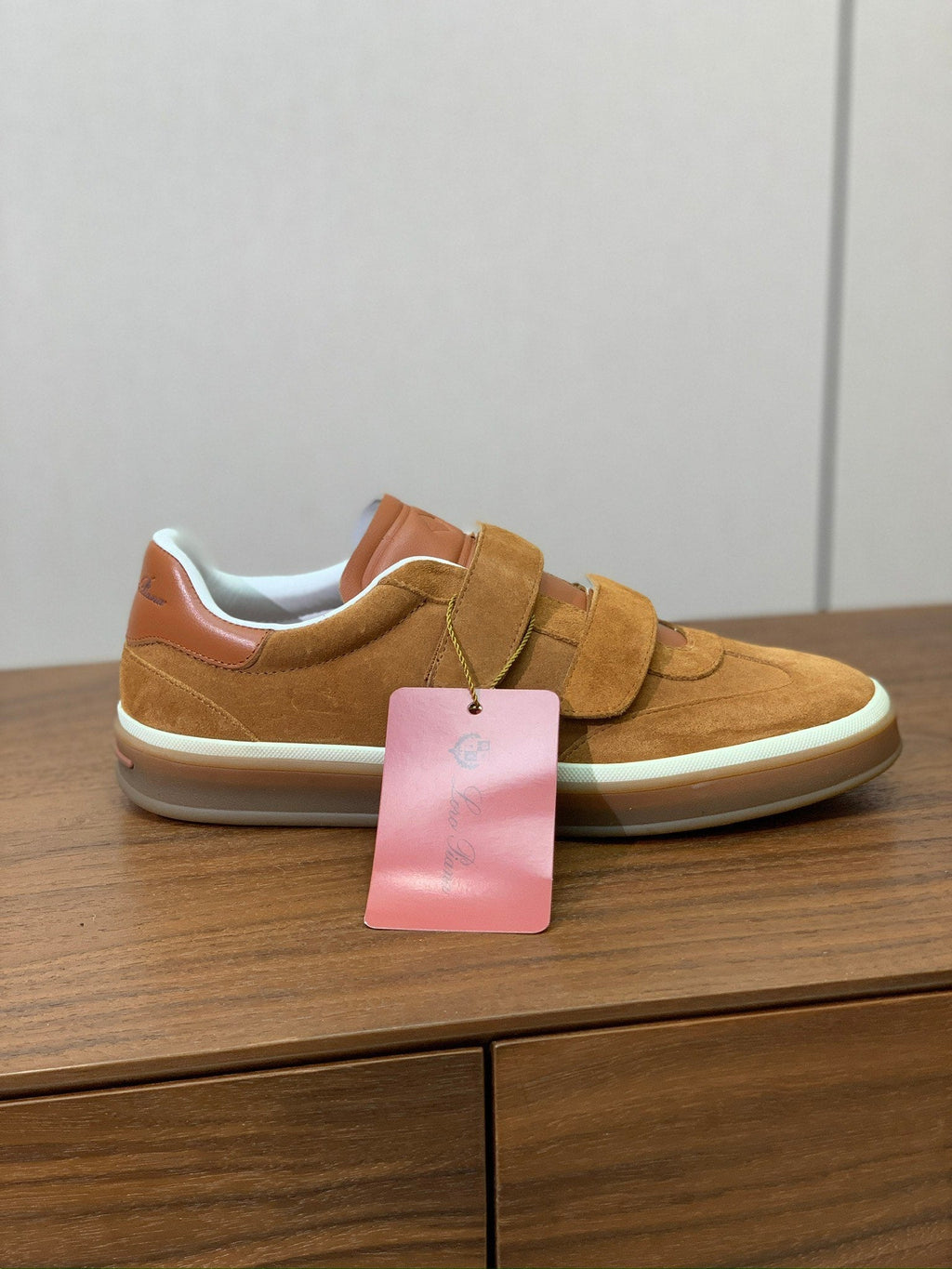 LP 26SS Velcro-strap Sneaker Camel Suede Leather 606507