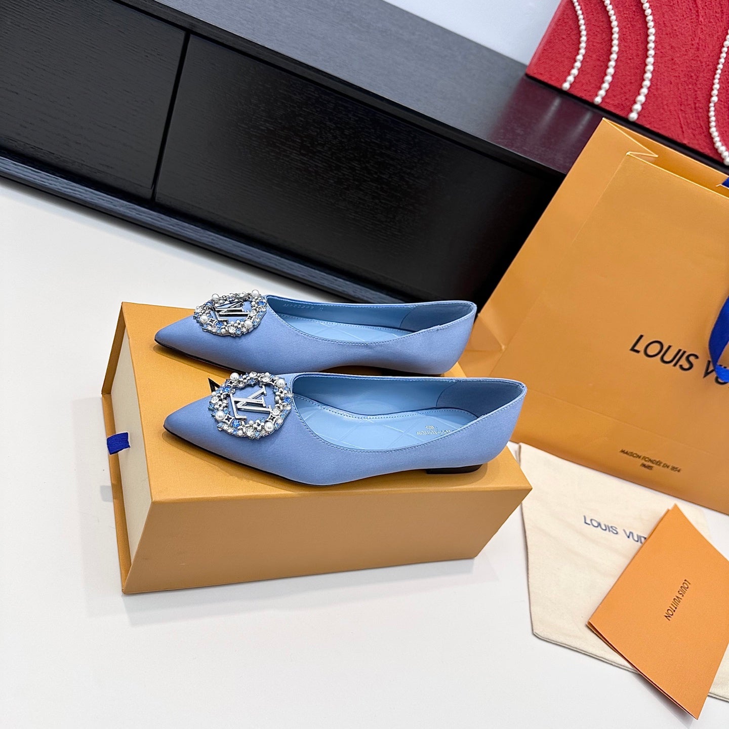 LV 26s Pointed-Toe Ballet Flat Light Blue Premium Satin 622432