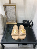 mule sandal 30 beige quilted waxed leather