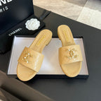 SLIPPERS BEIGE CREAM QUILTED LAMBSKIN