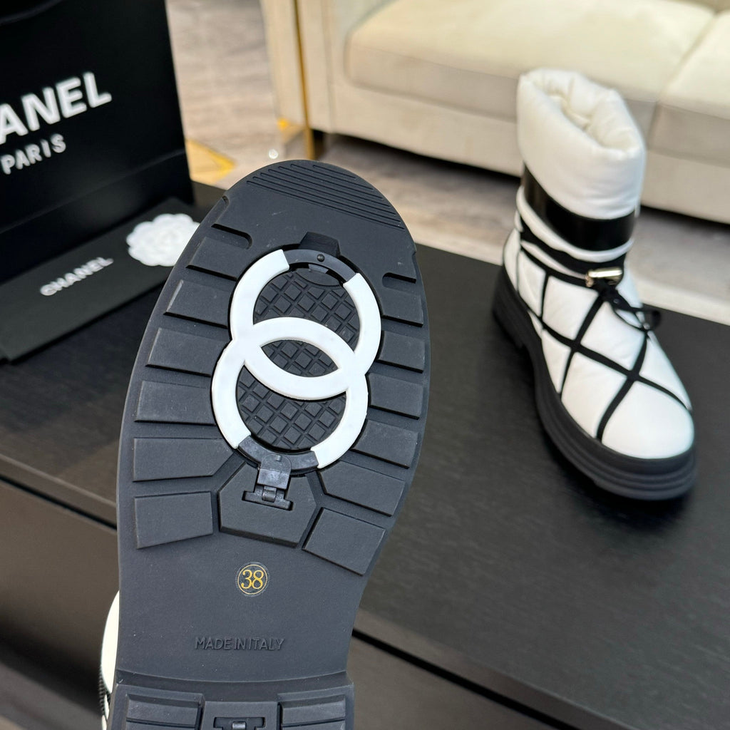 CC Ankle Boots White Mix Black Wind Cloth Quilted
