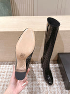 CC high-heeled boots black patent calfskin 532833