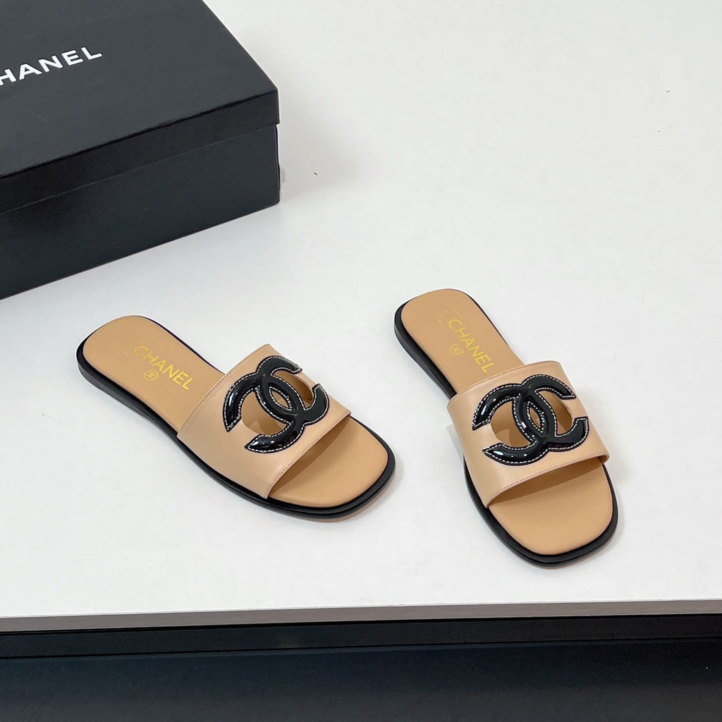 CC Slippers In Dark Beige Calfskin 149746