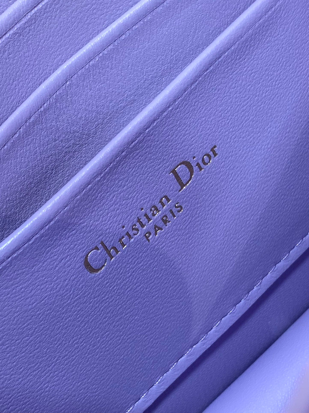 CD Miss Caro 17 Bag Purple Calfskin 229250