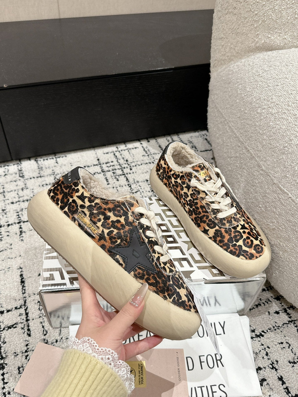 Golden Goose 2025 Space-Star Sabot Sneaker Leopard Beige Wool 141173