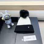BEANIE HAT IN BLACK MIX WHITE WOOL 421053