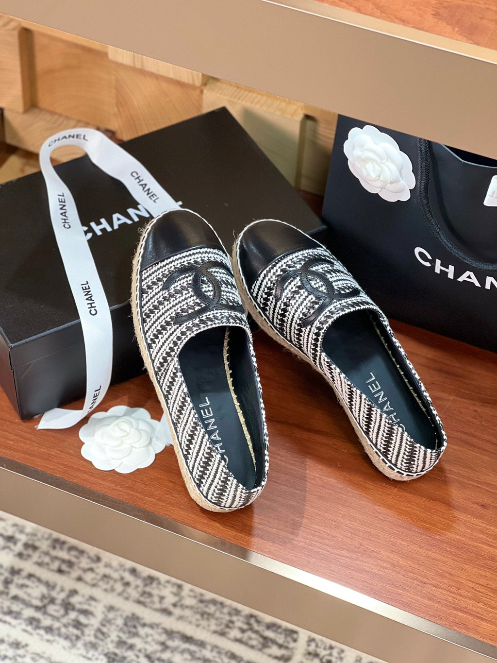 cc espadrilles black white woolen cloth black lambskin