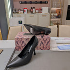 Jimmy 25 Love 100 Pump Black Cowhide 240036