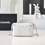 CC 25C Vanity Top Handle 17cm White Grained Calfskin Light Gold Hardware