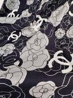 CC Square Scarf 70 CM In Black Mix Grey Camellia Cashmere And Silk 367380
