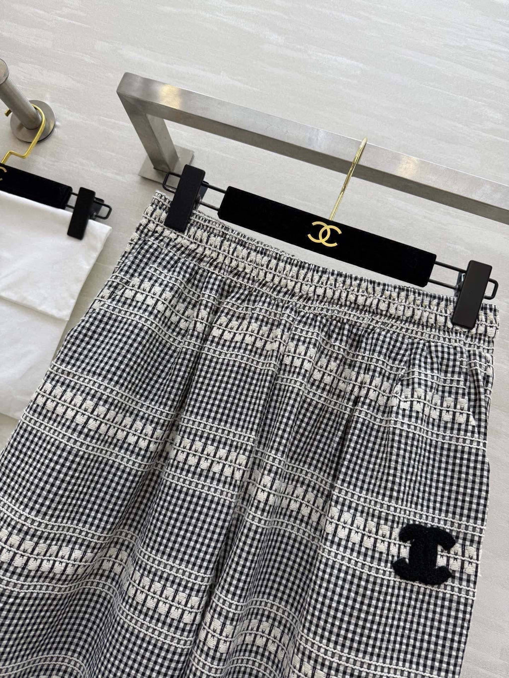 Chanel 2026 Wide-leg Trousers Black White Cotton 352259