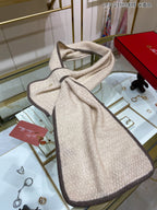 LP Scarf 125 CM In Light Beige With Earth Brown Border Cashmere 201759
