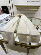 CC Scarf 195 CM In White Cashmere 407295
