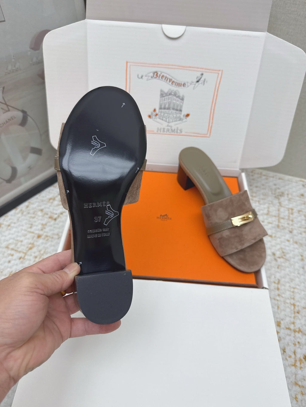 HM 26ss Oasis Sandals 50 Brown Suede Cowhide 625149