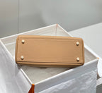 HM KELLY 28CM BEIGE TOGO GOLD HARDWARE