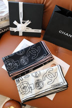 CC Square Scarf 140 CM In Black Mix White Cashmere Silk 368822