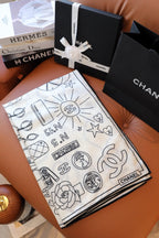 CC Square Scarf 140 CM In White Mix Black Cashmere Silk 383796