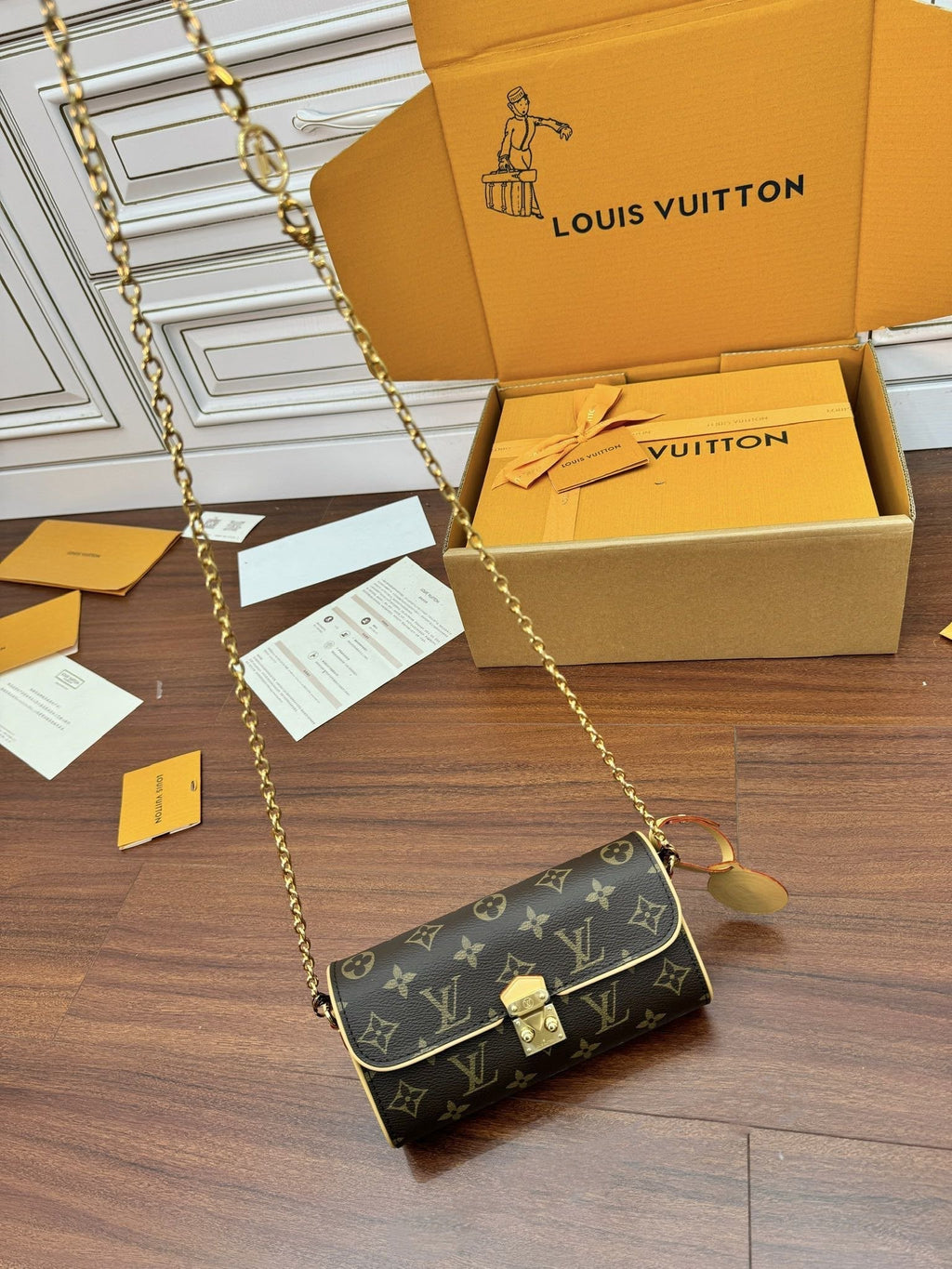 LV Pochette Camille 20cm Brown Monogram Canvas 330396