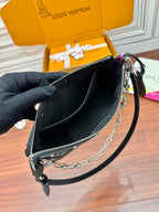 LV Multi Pochette Accessoires 22cm Black Monogram Canvas 330800
