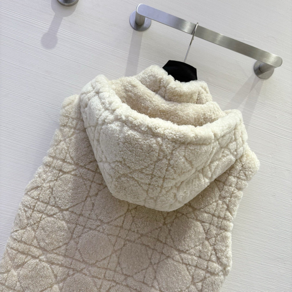 CD 25 Hooded Vest Leather And Fur Ivory White