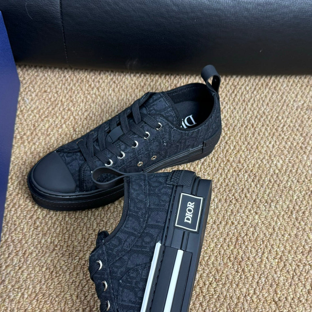 CD B23 Low-Top Sneaker Black Oblique Jacquard Fabric