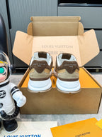 LV 26ss Classic Sneaker Brown Beige Mesh Suede 625424