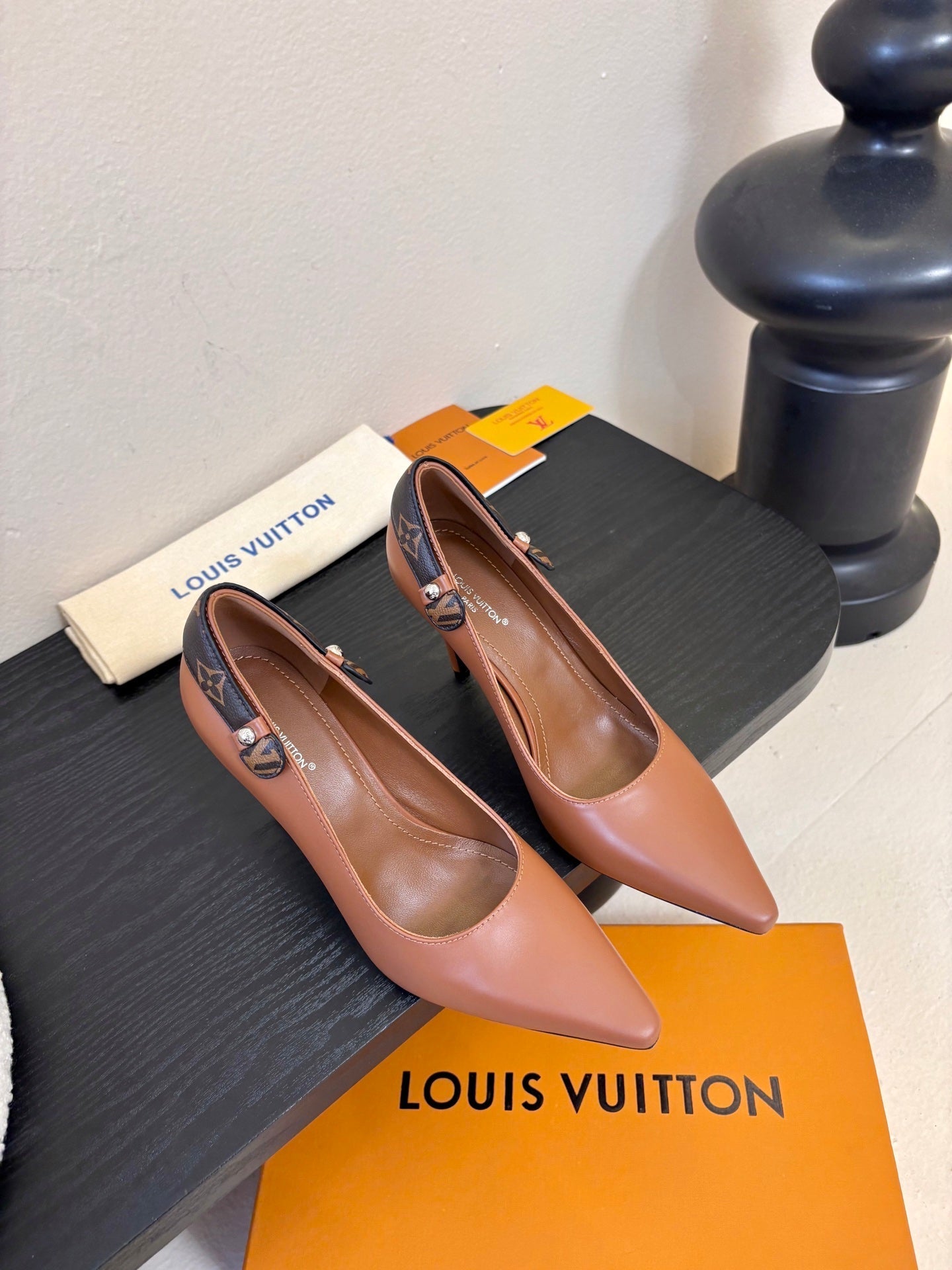 LV 26ss High Heeled Pump 90 Brown Sheepskin 627234
